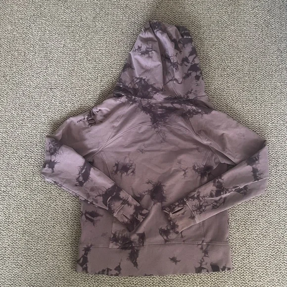 Lululemon jacket - Picture 2 of 6